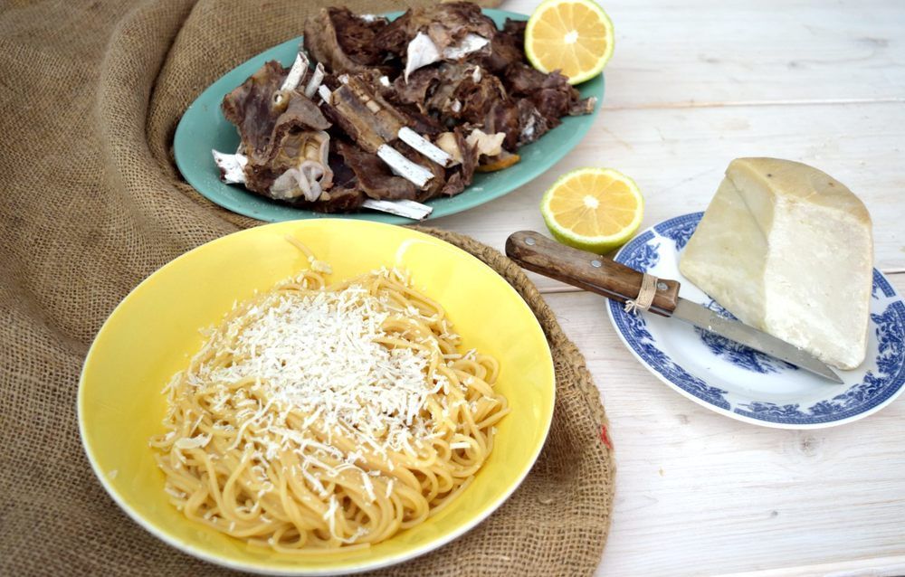 Μακαρόνια σύζουμα